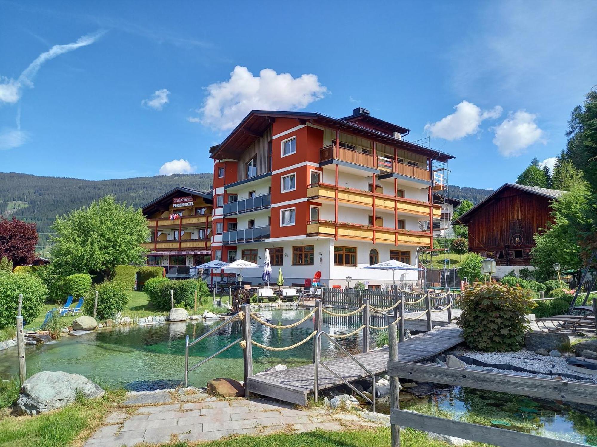 Ferienhotel Gewuerzmuehle ราดชตัดท์ ภายนอก รูปภาพ