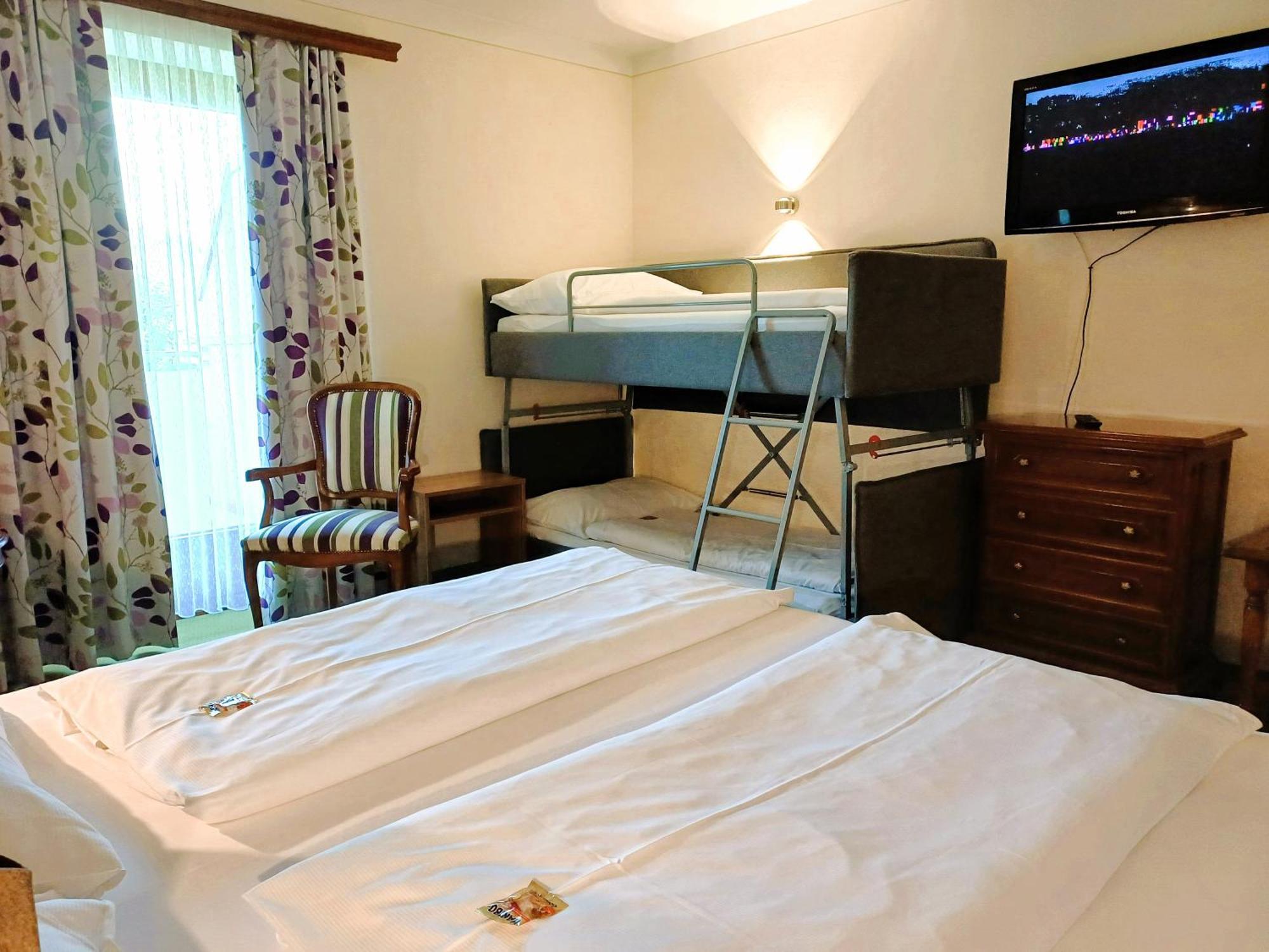 Ferienhotel Gewuerzmuehle ราดชตัดท์ ภายนอก รูปภาพ