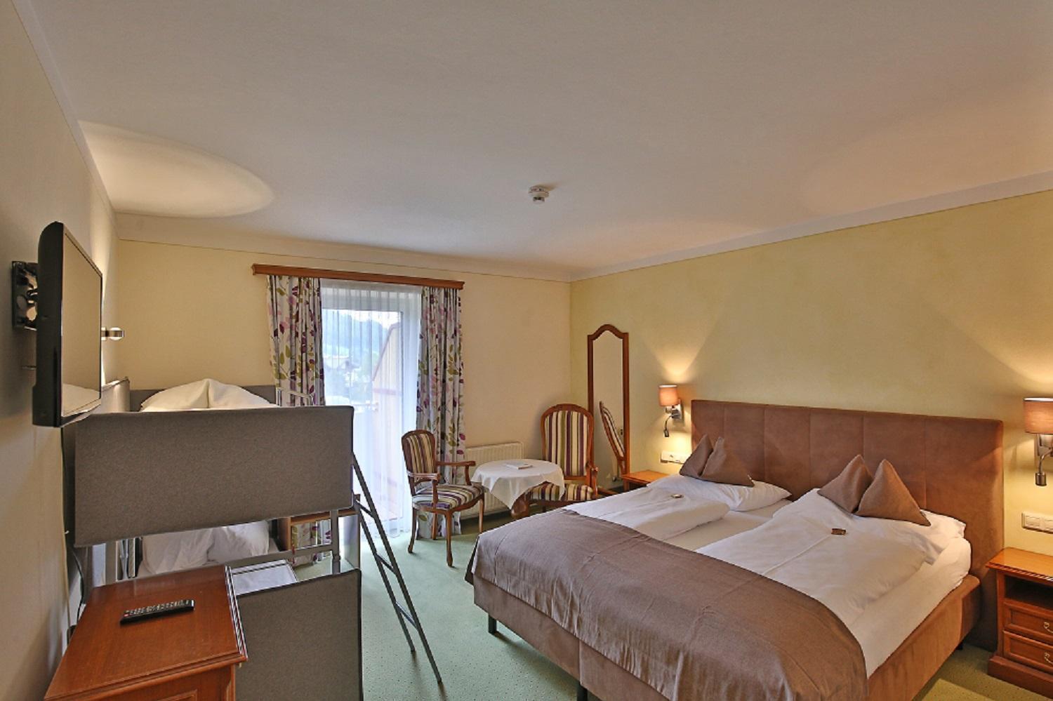 Ferienhotel Gewuerzmuehle ราดชตัดท์ ภายนอก รูปภาพ