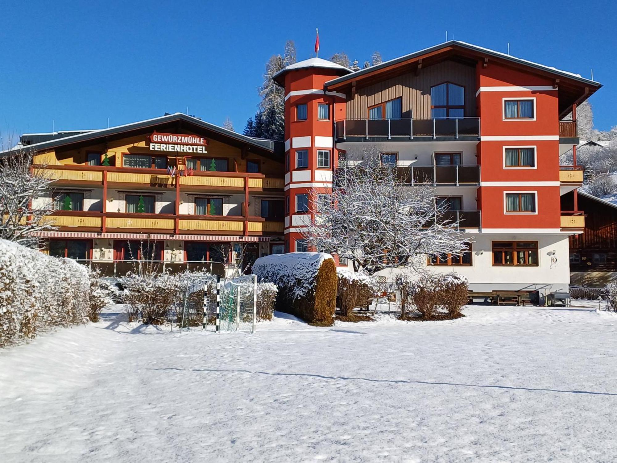Ferienhotel Gewuerzmuehle ราดชตัดท์ ภายนอก รูปภาพ